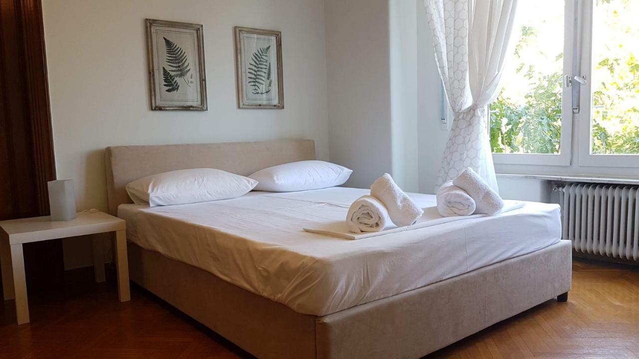 Violet Errathens Apartment - Athens Center, 7 Bd, 3 Bath מראה חיצוני תמונה