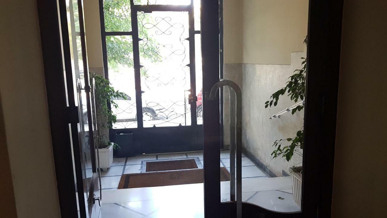 Violet Errathens Apartment - Athens Center, 7 Bd, 3 Bath מראה חיצוני תמונה