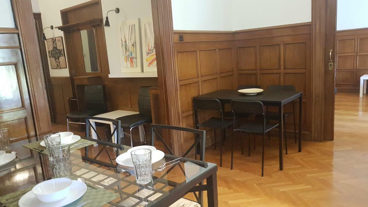 Violet Errathens Apartment - Athens Center, 7 Bd, 3 Bath מראה חיצוני תמונה